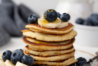 Thumbnail for Healthy blueberry pancakes recipe for a Nutritious Start to Your Day