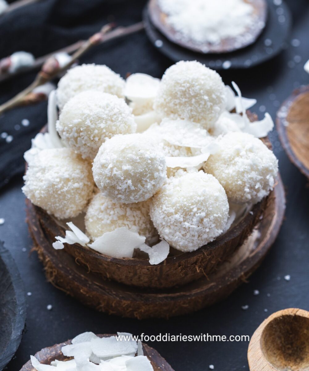 Easy Snowball Cookies Recipe